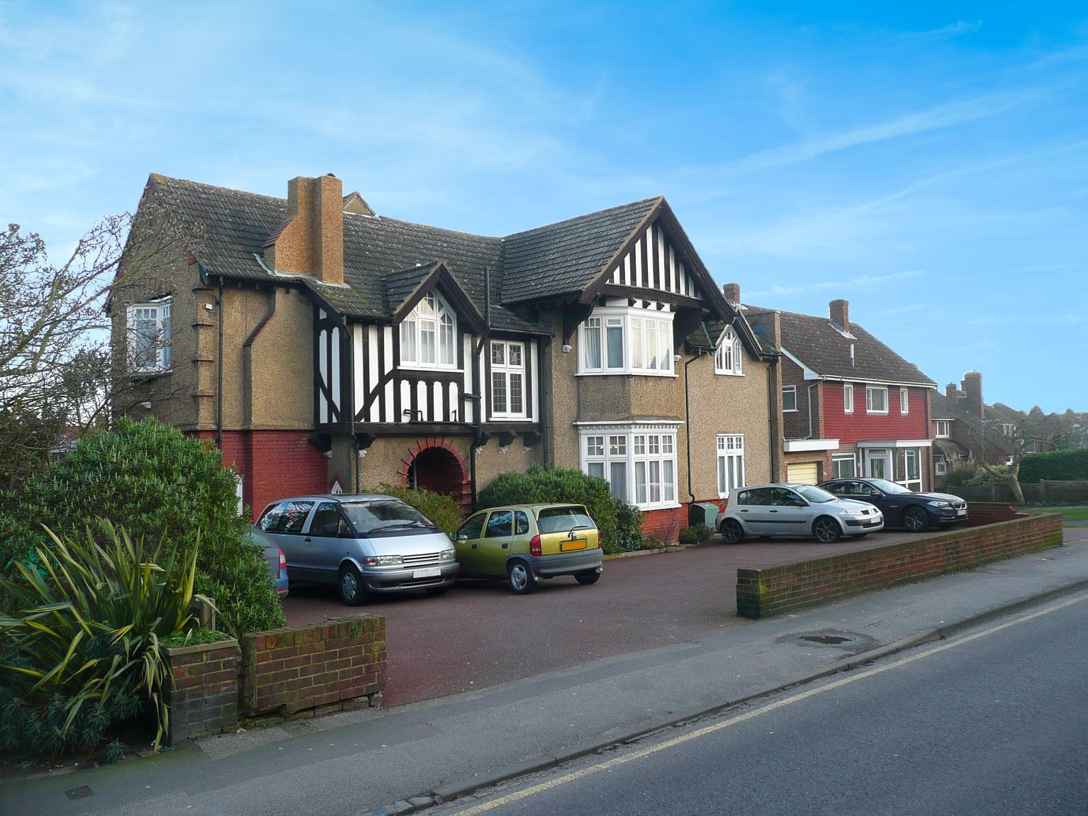 Larchwood Grove home in Gravesend sold Christie & Co